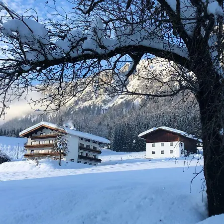Berghof Haselsberger Appartements Sankt Johann in Tirol Exteriér fotografie